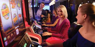 Tampilan responsif Slot Online soda77 di layar smartphone pengguna Indonesia yang modern